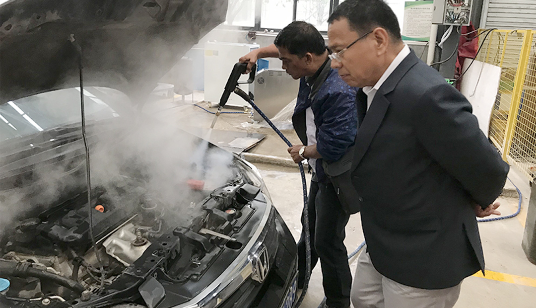 無需排隊洗車店，擁有洗車消毒蒸汽發(fā)生器自己在家就能進行洗車方便快捷